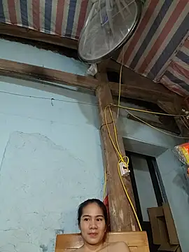 Nice_16 stripchat live cam model