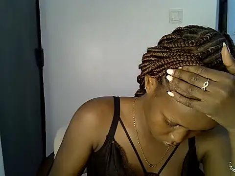 liora_luna stripchat live cam model