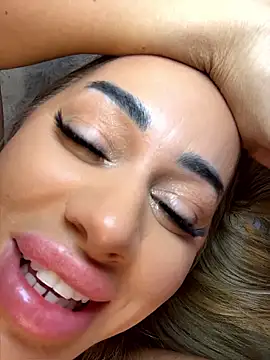 KirstieVegas stripchat live cam model