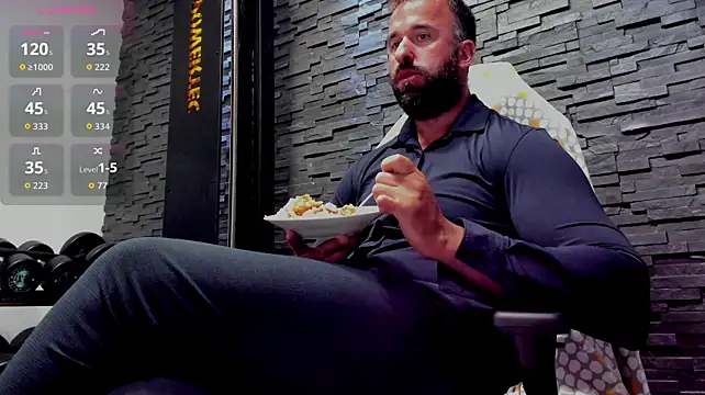 David_Big_Daddy stripchat live cam model