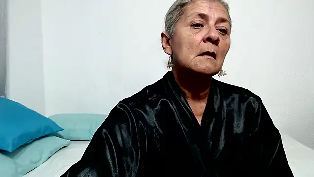 candy_mature_ stripchat live cam model