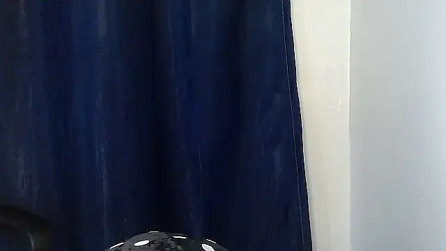 Vanilla_Essence stripchat live cam model