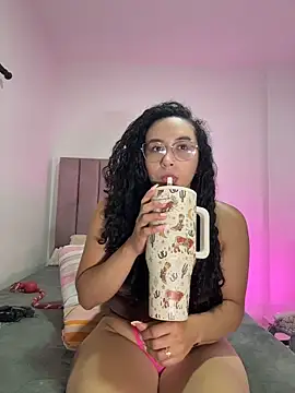 alehia_cute stripchat live cam model