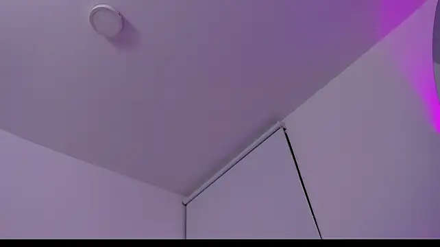 ZarianaEvanz stripchat live cam model