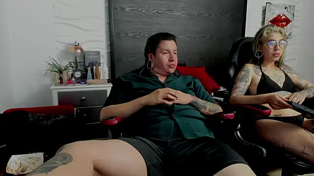 inkedsinners_ stripchat live cam model