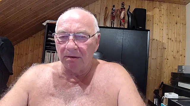 biggandybig stripchat live cam model