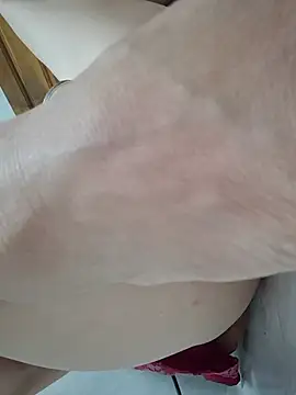 Sexyfull69 stripchat live cam model