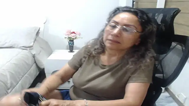 jesy_hot stripchat live cam model