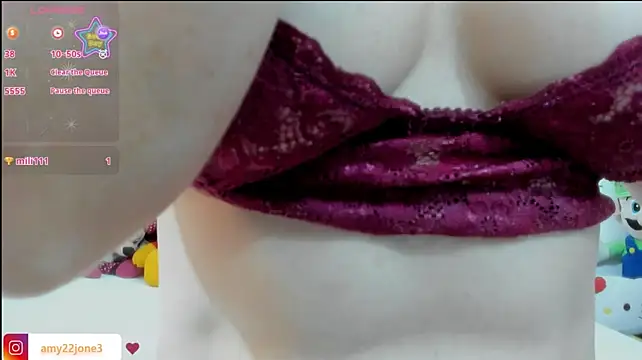 Amy_jones77 stripchat live cam model