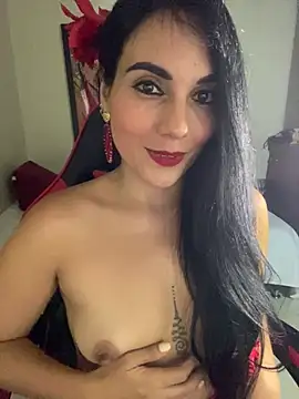 Miaswwe stripchat live cam model
