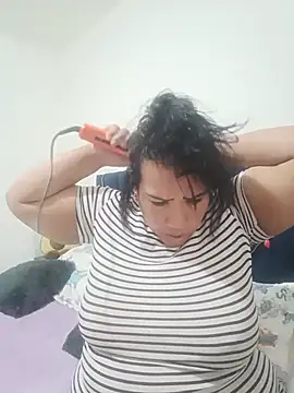 OliviaWilliamm stripchat live cam model