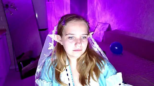 Luna404 stripchat live cam model