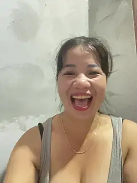milk_sugar2k stripchat live cam model
