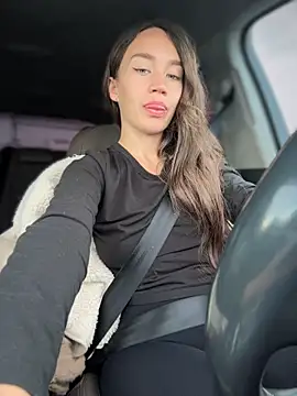QuietNicole stripchat live cam model