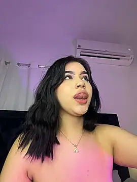 Lily_Woodz stripchat live cam model