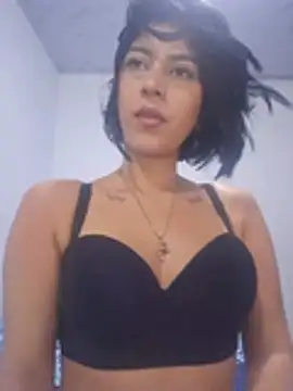 Bandida553 stripchat live cam model