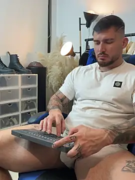 DimitriSullivan_ stripchat live cam model