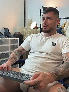 DimitriSullivan_ stripchat live cam model