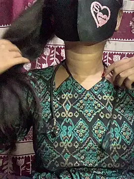 Arpita-20 stripchat live cam model