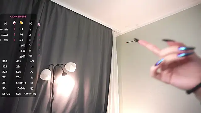 UteHelland stripchat live cam model