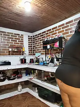 NARNYALABELLA stripchat live cam model