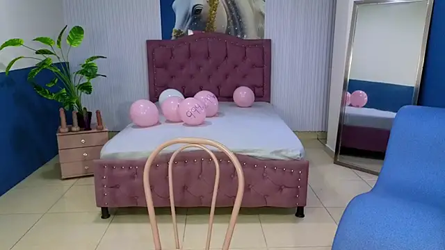 amy_lovelydoll stripchat live cam model