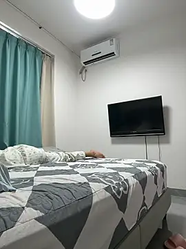 Xiao_Mao_meow stripchat live cam model