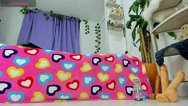 sweet_supreme stripchat live cam model