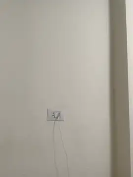 Lozza- stripchat live cam model