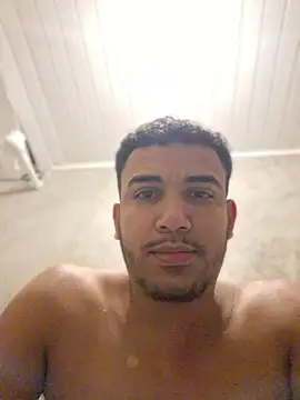 Bigmarxn stripchat live cam model