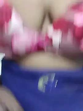 misti-boudii stripchat live cam model