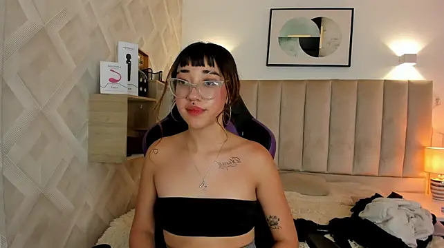 Mia_Cornell stripchat live cam model