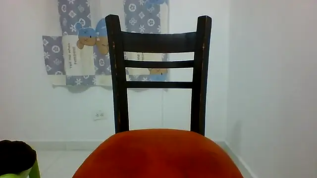 zeuspervybigcock stripchat live cam model