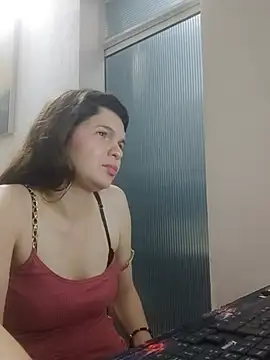 zelda-princess stripchat live cam model