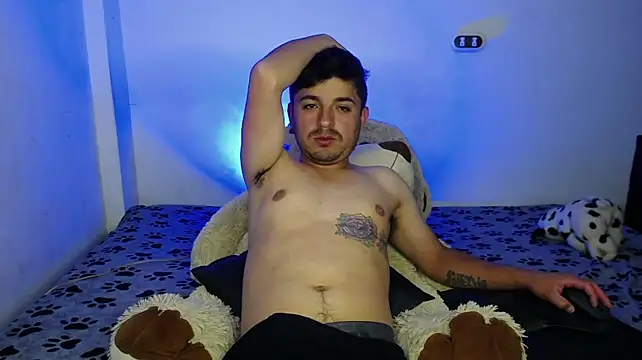 Ethan_savage stripchat live cam model