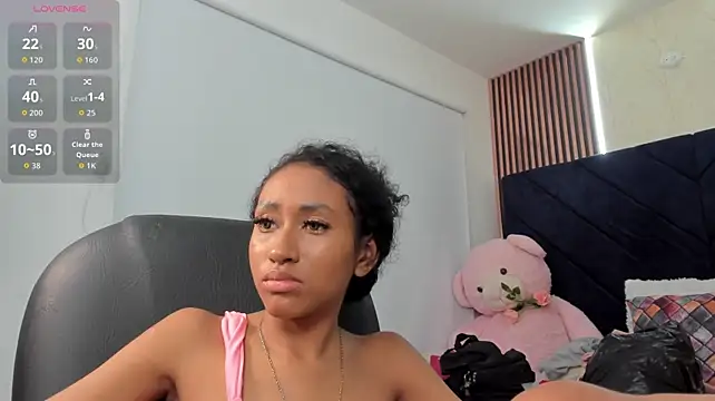 vicky_castillo stripchat live cam model