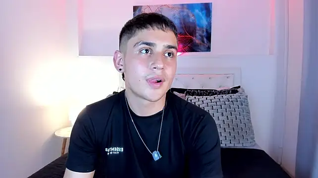 ElianCruzz stripchat live cam model