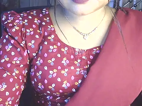 Nusrat_Faria stripchat live cam model