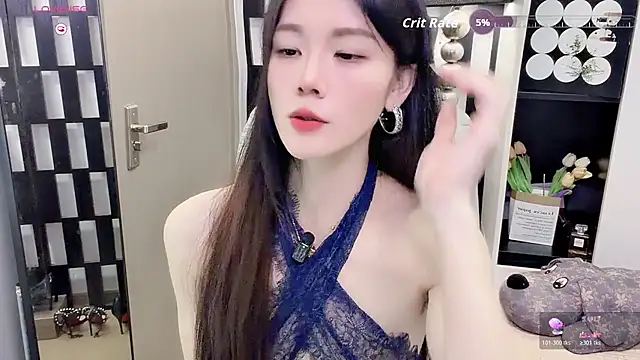 Yueyue-MM stripchat live cam model