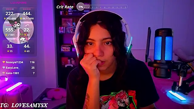 Lovelyamyy stripchat live cam model