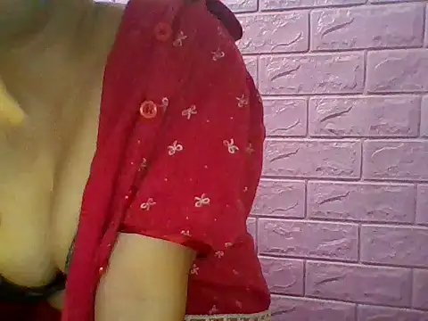 Mimi18x stripchat live cam model