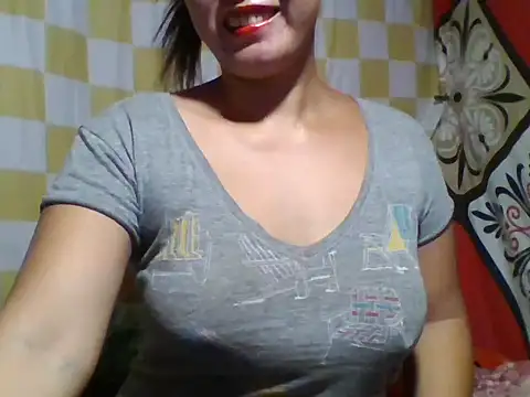 SugahBrown stripchat live cam model