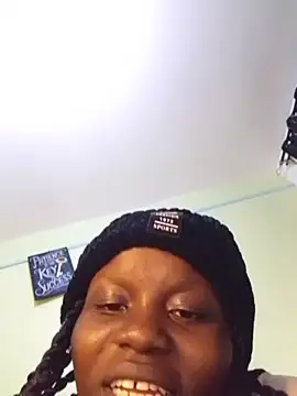 Kadogs stripchat live cam model