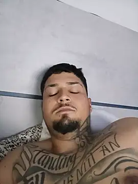 Mrmalvadin69 stripchat live cam model