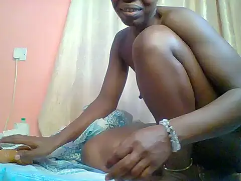 Selpha77 stripchat live cam model