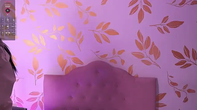 alix_bay stripchat live cam model