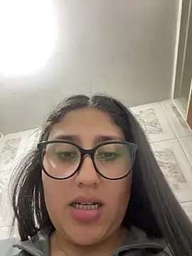 croftsmila stripchat live cam model