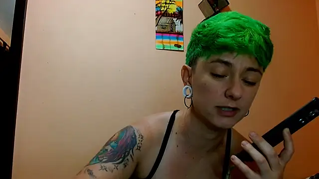 tomboyblue stripchat live cam model