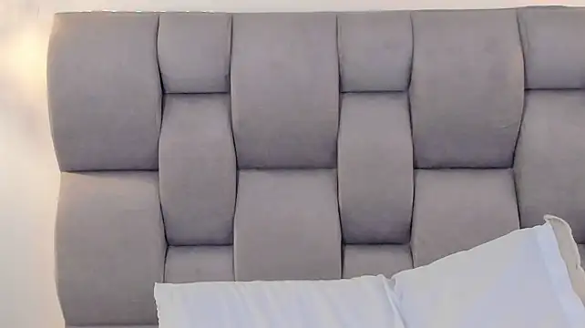 Susan-Sweet-7 stripchat live cam model
