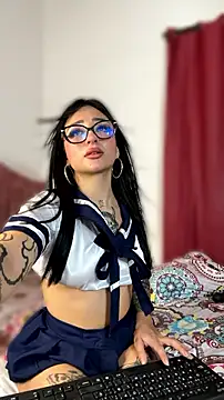 scarlettfoxxyyy stripchat live cam model